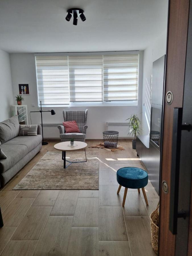 Apartman Nana Divcibare Ngoại thất bức ảnh